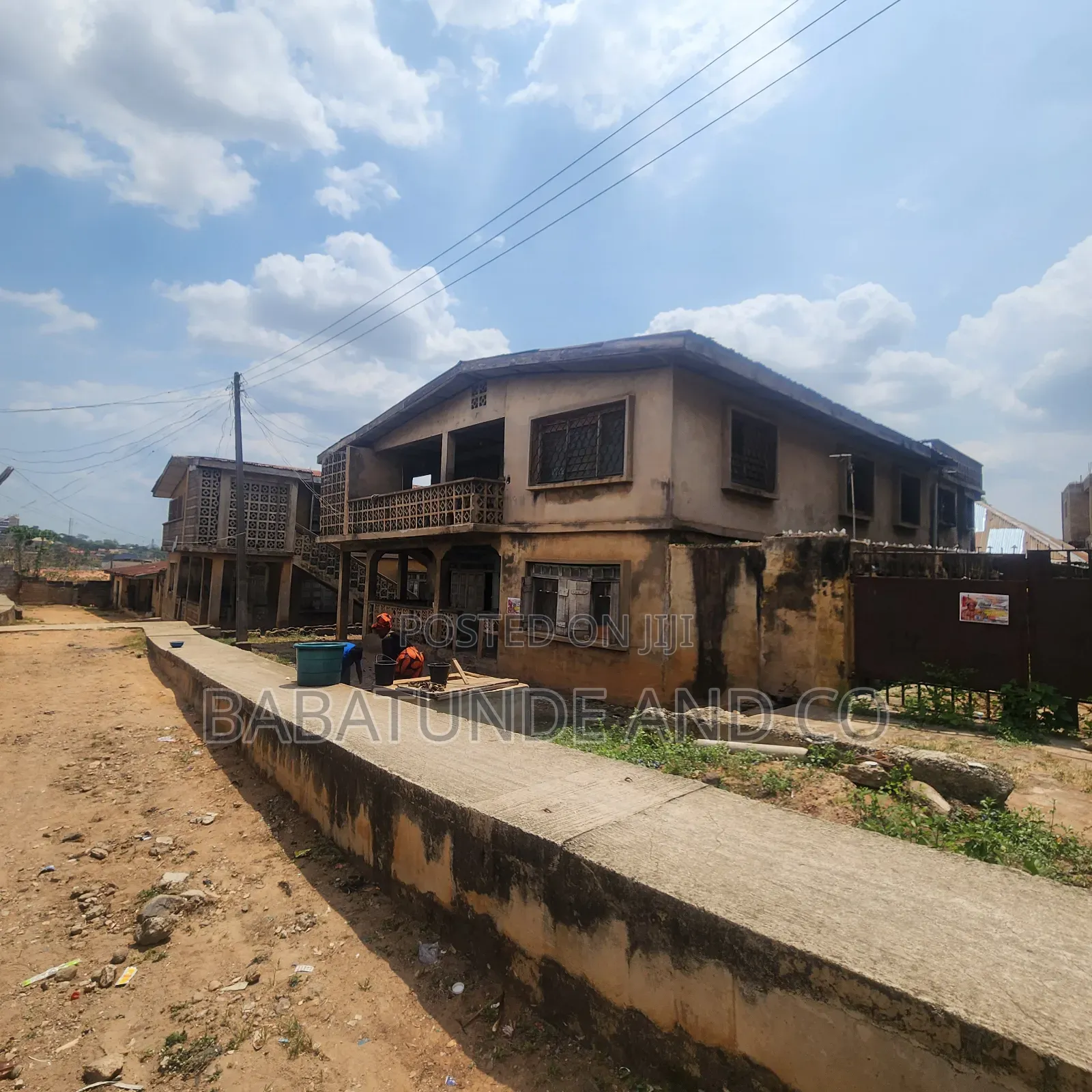 20bdrm Block of Flats in CHallenge / Ibadan for sale in CHallenge / Ibadan