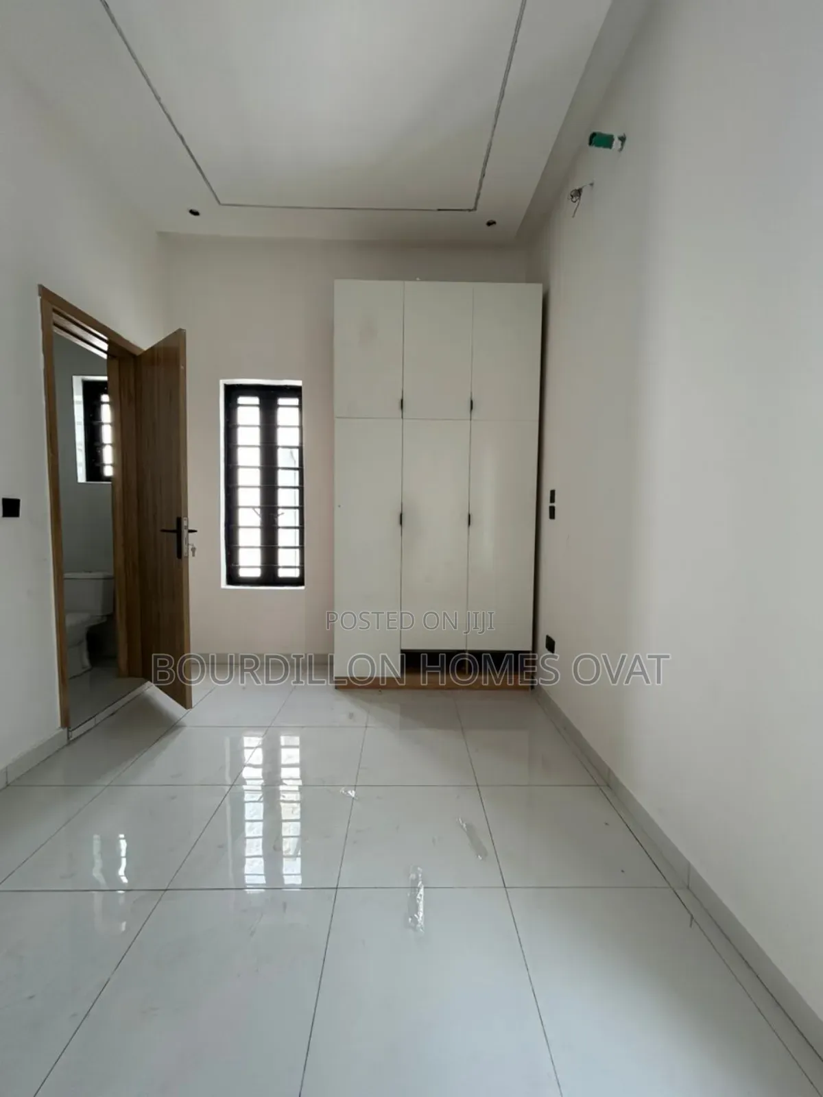 5bdrm Duplex in Lekki Palm City Ajah for sale in Ilaje / Lekki