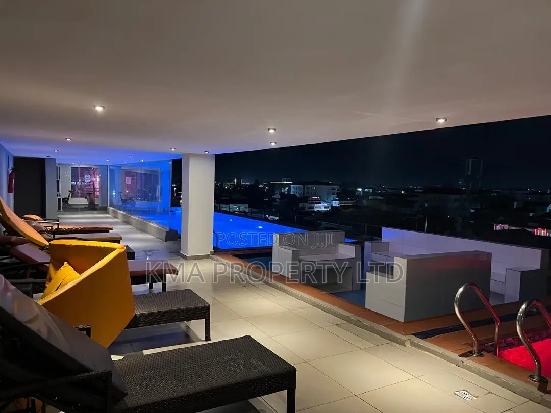 Luxurious 1 Bedroom Apartment With Rooftop Pool and Gym in Lekki Phase 1
