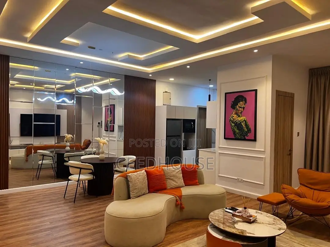 Luxurious 1 Bedroom Apartment With Rooftop Pool and Gym in Lekki Phase 1
