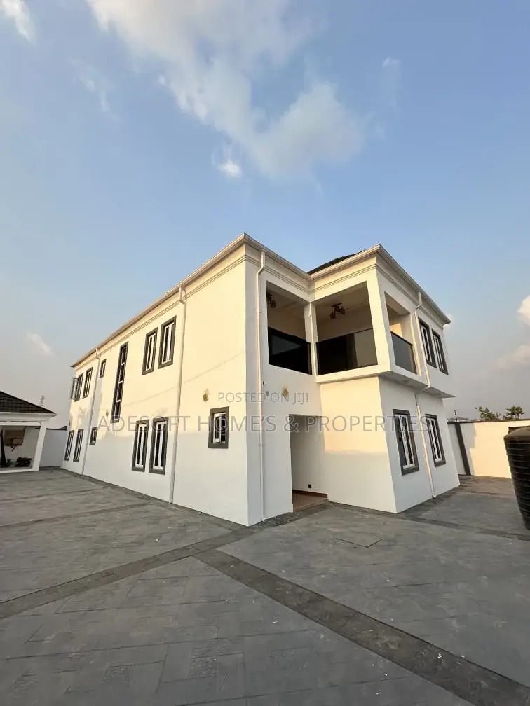4bdrm Duplex in Ile-Tuntun Estate, for sale in Jericho
