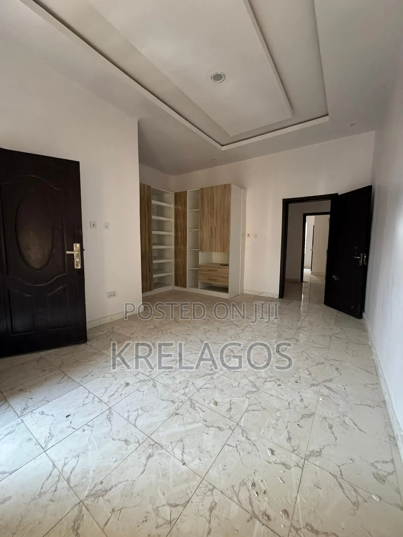 3bdrm Duplex in Ikota for sale in Ikota