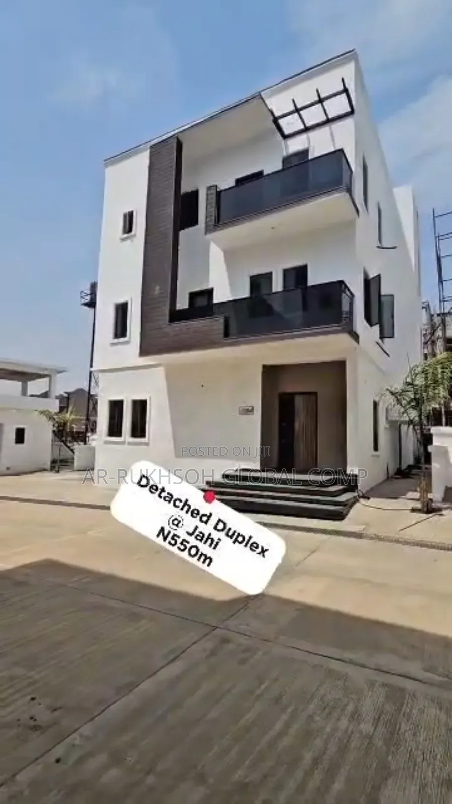 5bdrm Duplex in Jahi, Lugbe District for sale in Lugbe District