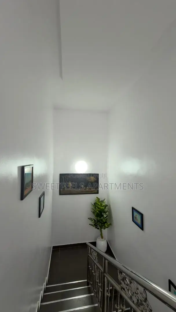 2-Bedroom Shortlet Apartment in Oluyole