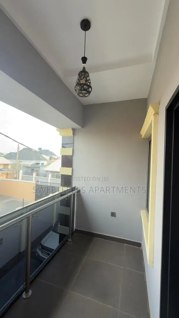 2-Bedroom Shortlet Apartment in Oluyole