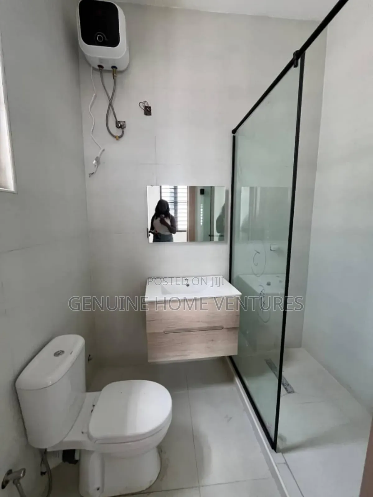 4bdrm Duplex in Orchid, Chevron for sale in Chevron