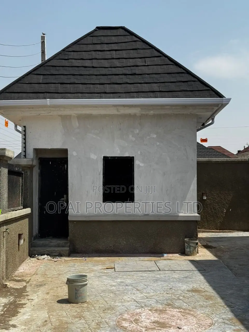 Furnished 5bdrm Bungalow in Efab Queens, Dape for sale in Dape