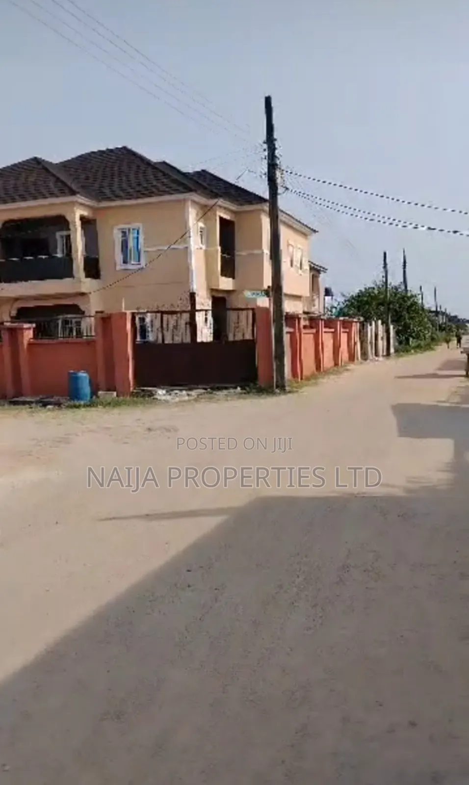3bdrm Block of Flats in Gbetu, Awoyaya for sale in Awoyaya