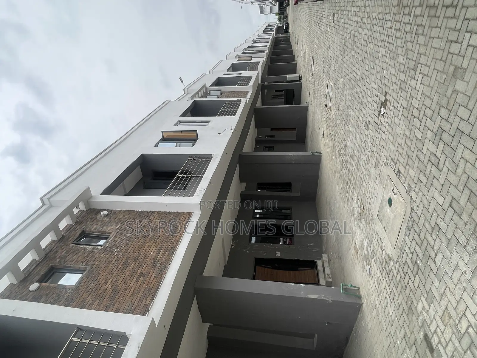 4bdrm Duplex in Abraham Adesanya Estate for sale in Abraham Adesanya Estate