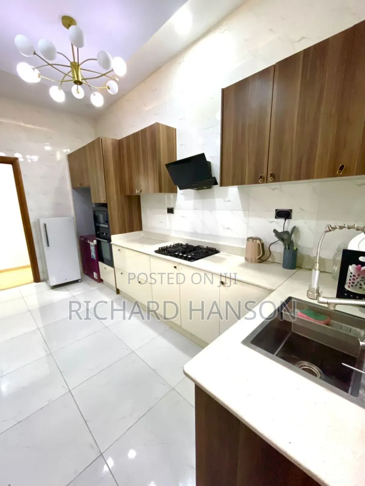 Commercial 3 Units of Furnished 3bed 45m Lekki Phase 1 in Lekki Phase 1