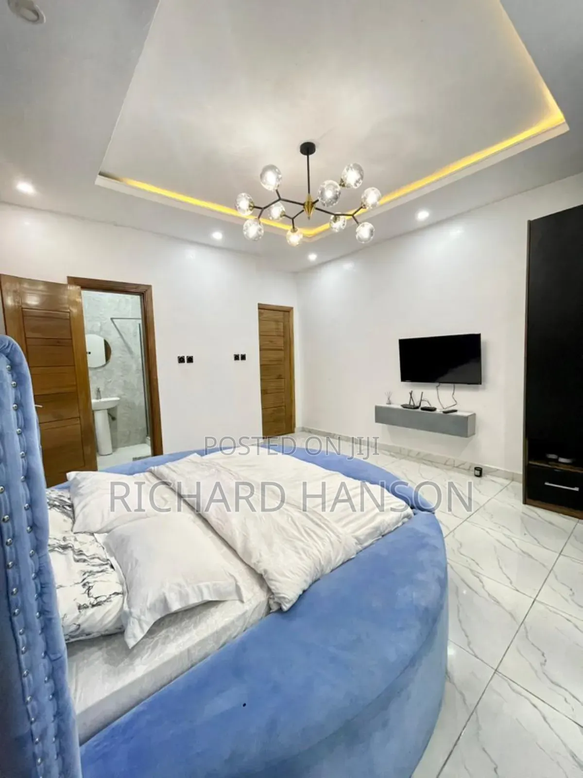 Commercial 3 Units of Furnished 3bed 45m Lekki Phase 1 in Lekki Phase 1
