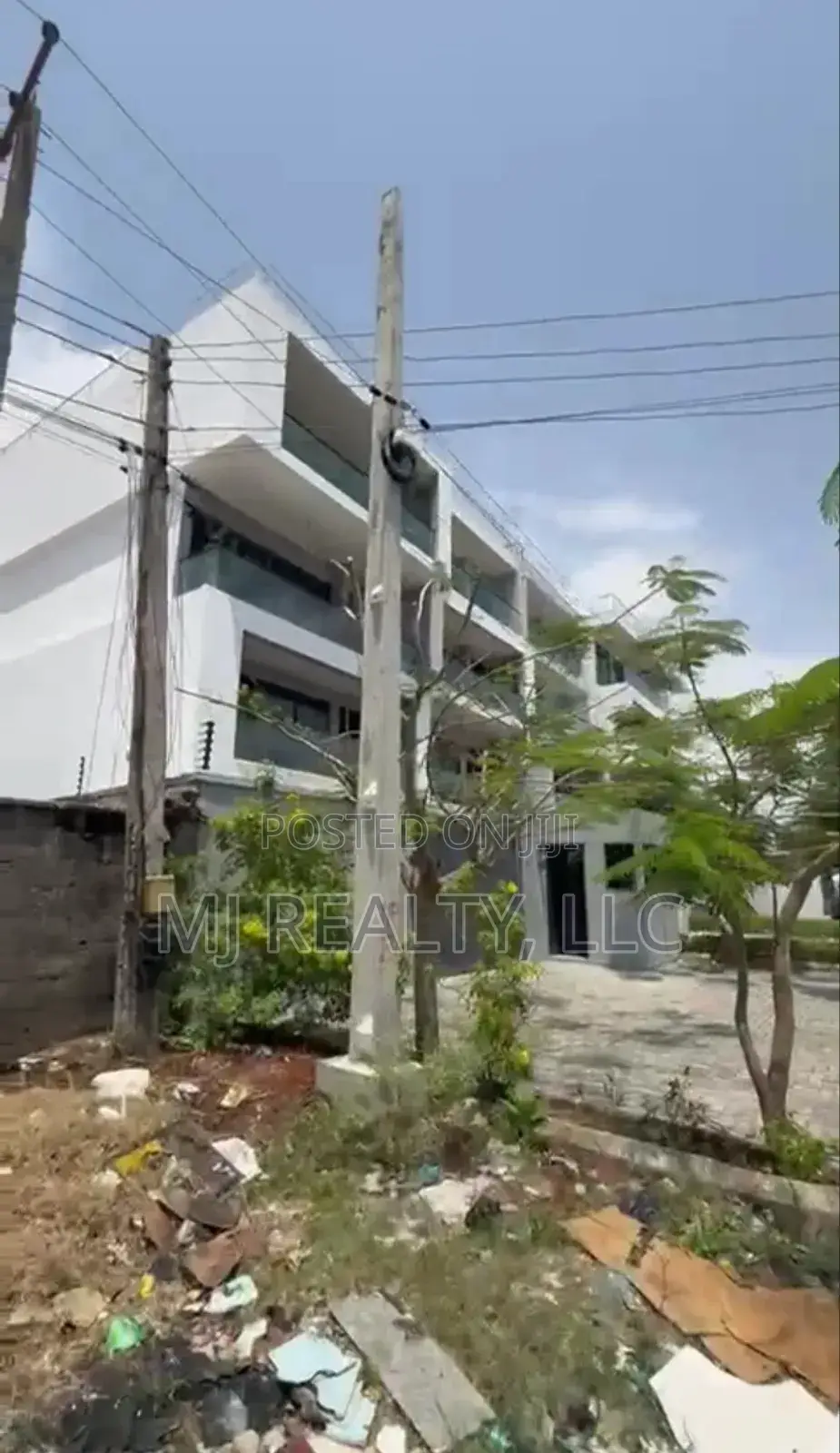 Jv: Bare Land in Lekki Phase 1 in Lekki Phase 1