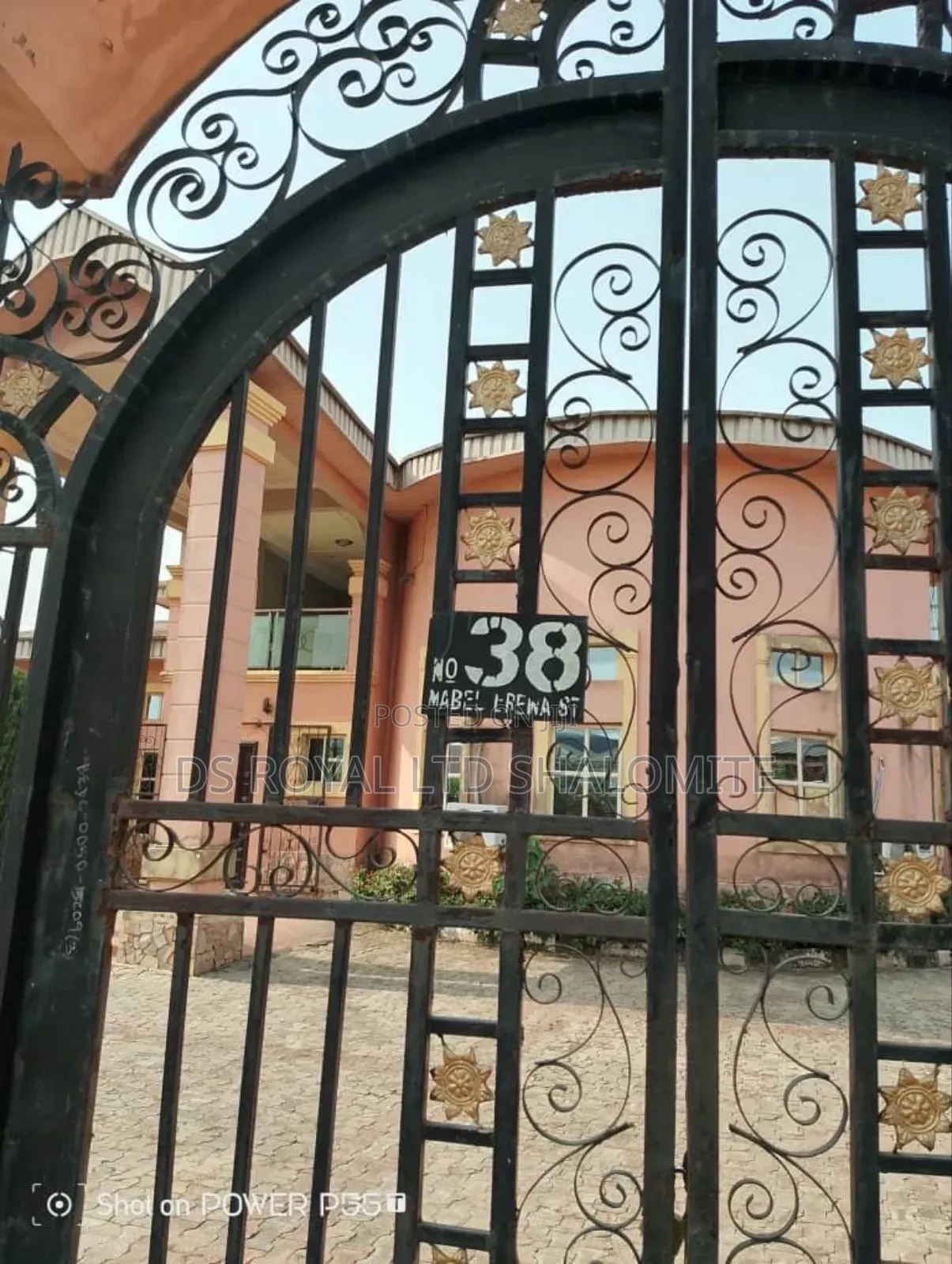 6bdrm Duplex in Benin City for sale in Benin City