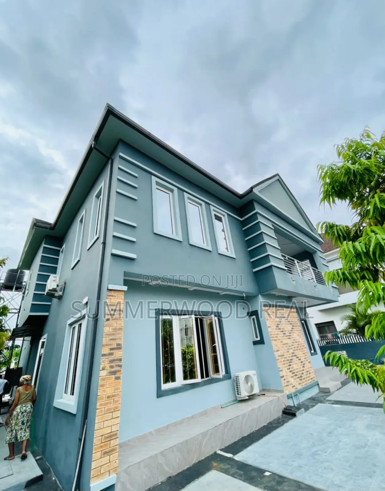 5bdrm Duplex in Monastery Road, Ajah for sale in Ajah