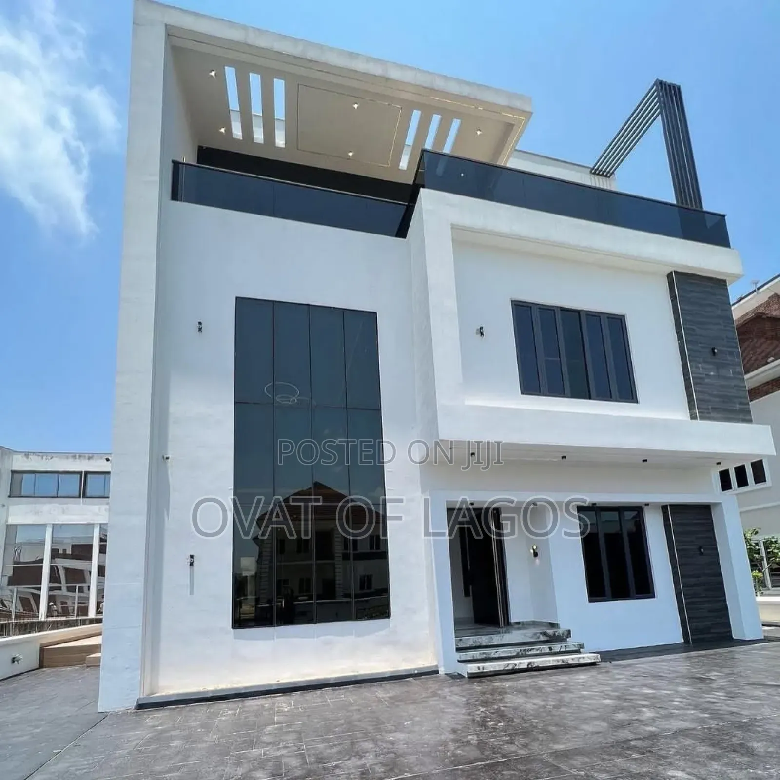 5bdrm Duplex in Pinnock Beach Estate, Osapa london for sale in Osapa london