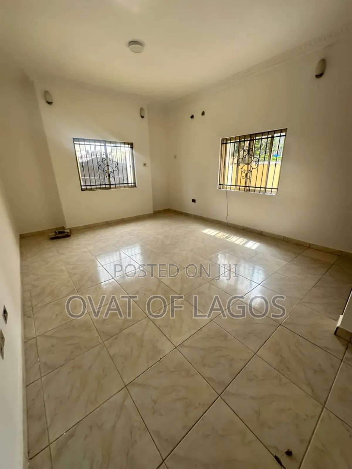 4bdrm Block of Flats in Lekki Phase 1 for rent in Lekki Phase 1