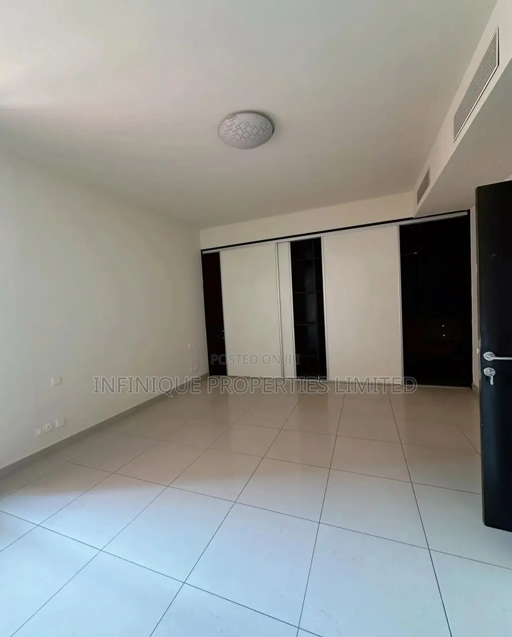 4bdrm Apartment in Banana Island for rent in Banana Island