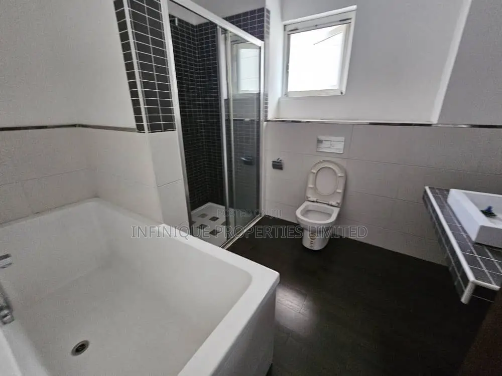 3bdrm Apartment in Ikoyi for rent in Ikoyi