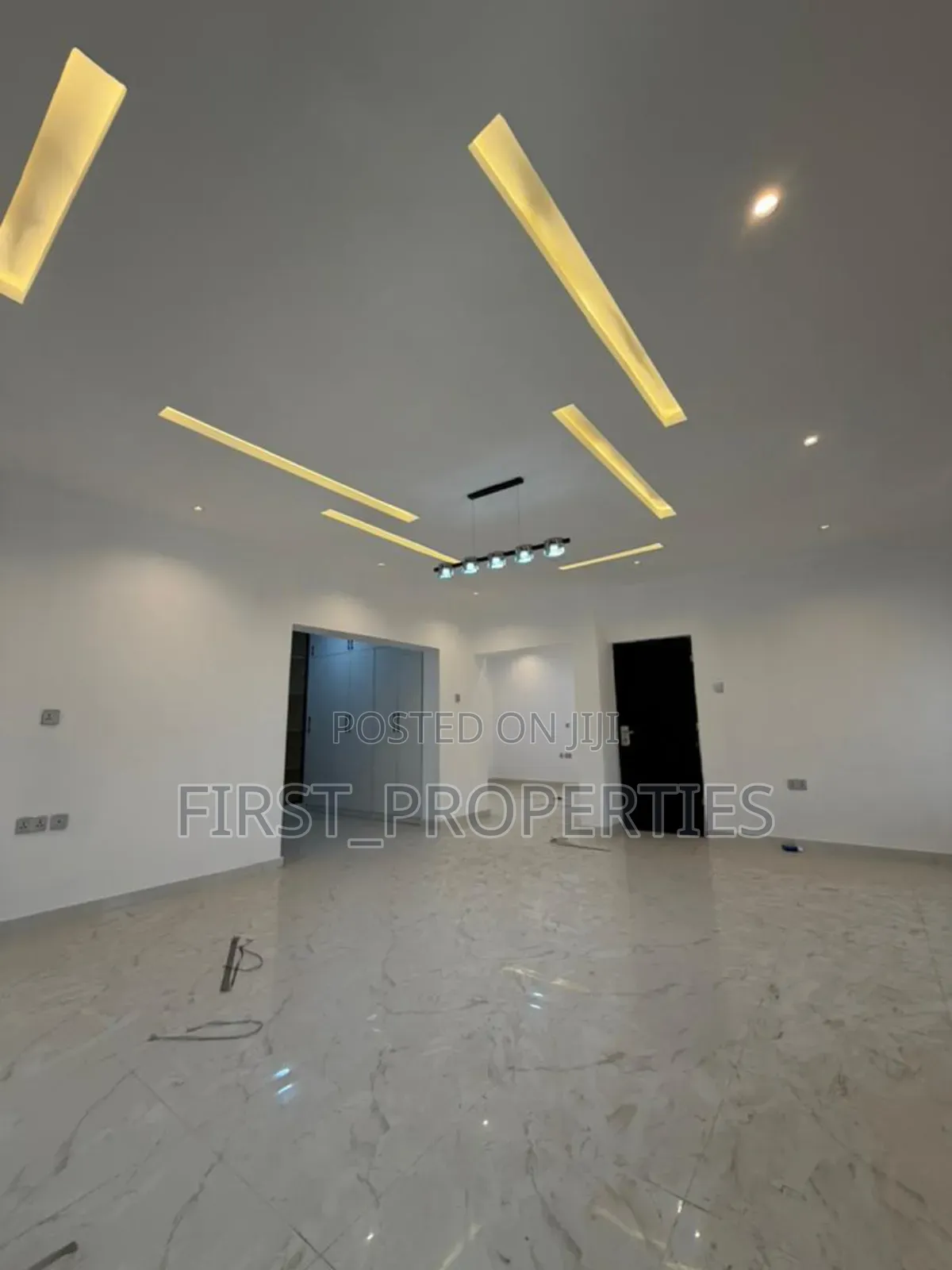 Furnished 4bdrm Duplex in Olapade Agoro, Oluyole Estate for sale in Oluyole Estate