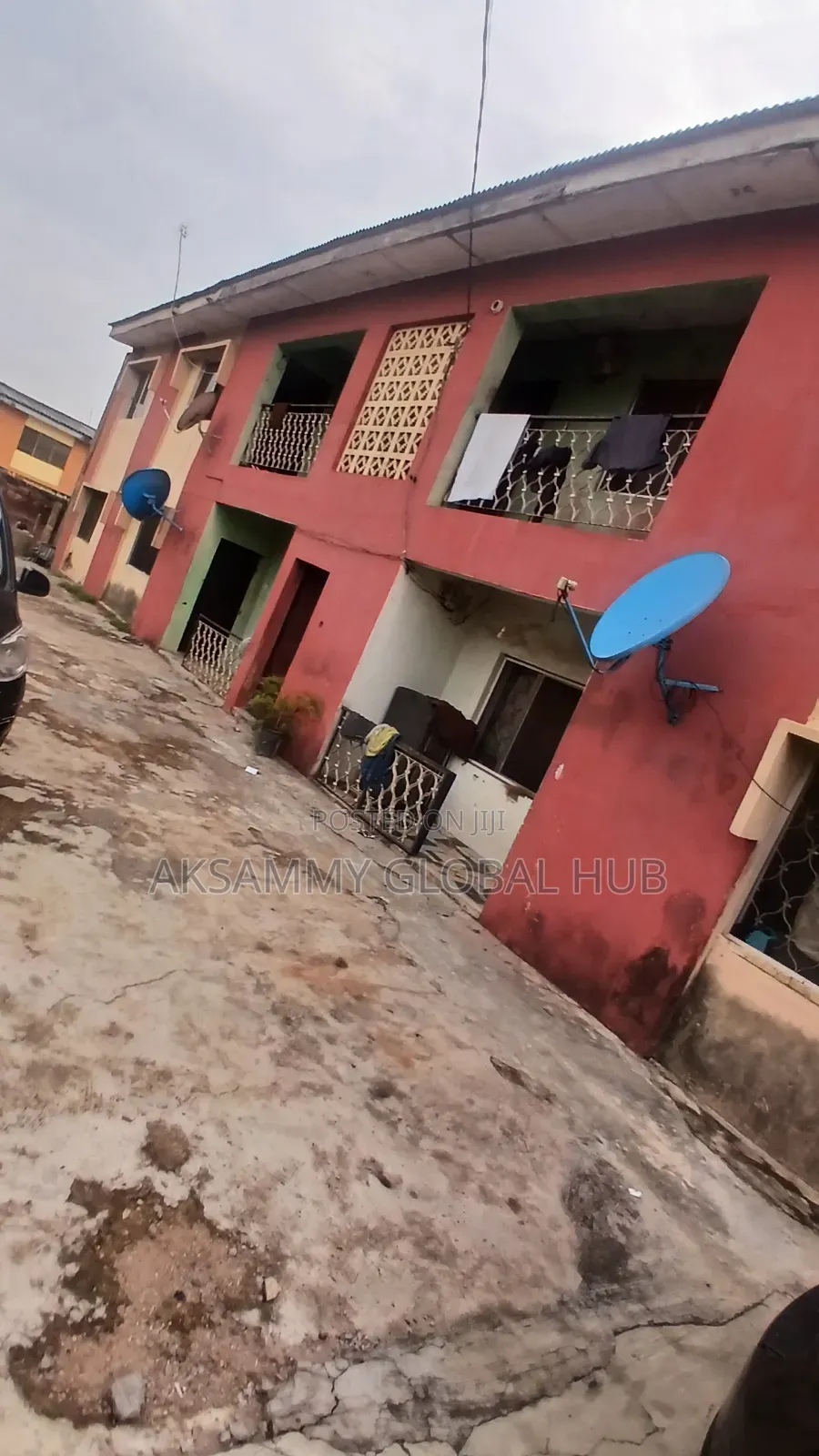 16bdrm Block of Flats in Orogun Estate, Ibadan for sale in Ibadan