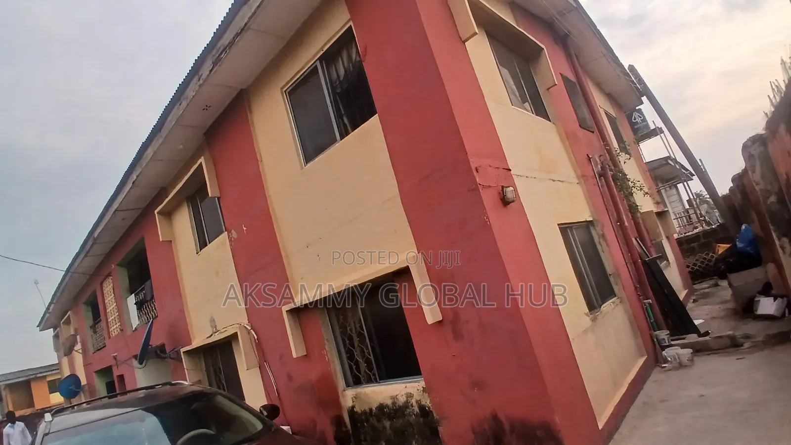 16bdrm Block of Flats in Orogun Estate, Ibadan for sale in Ibadan
