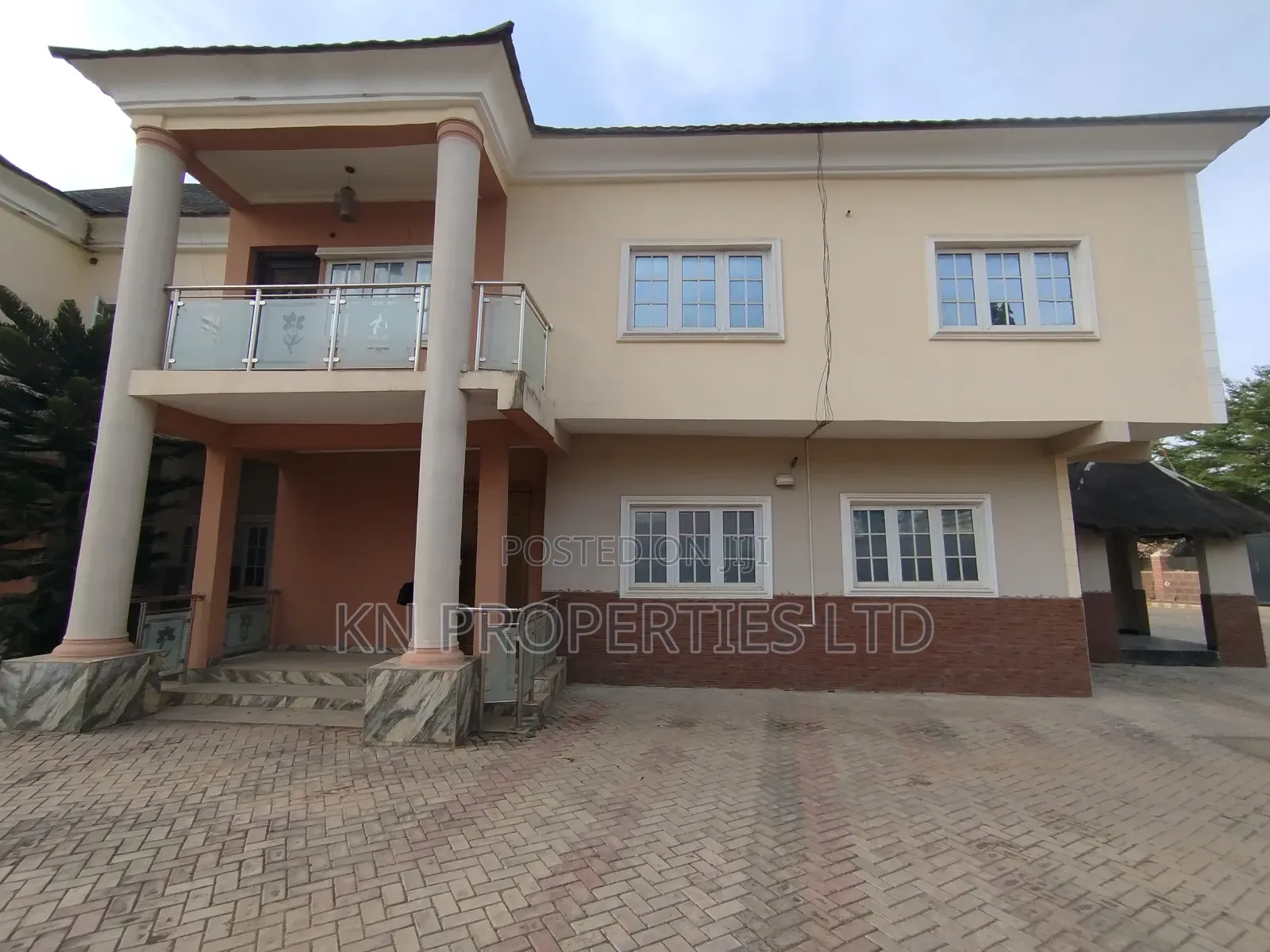 5bdrm Duplex in Apo District for rent in Apo District