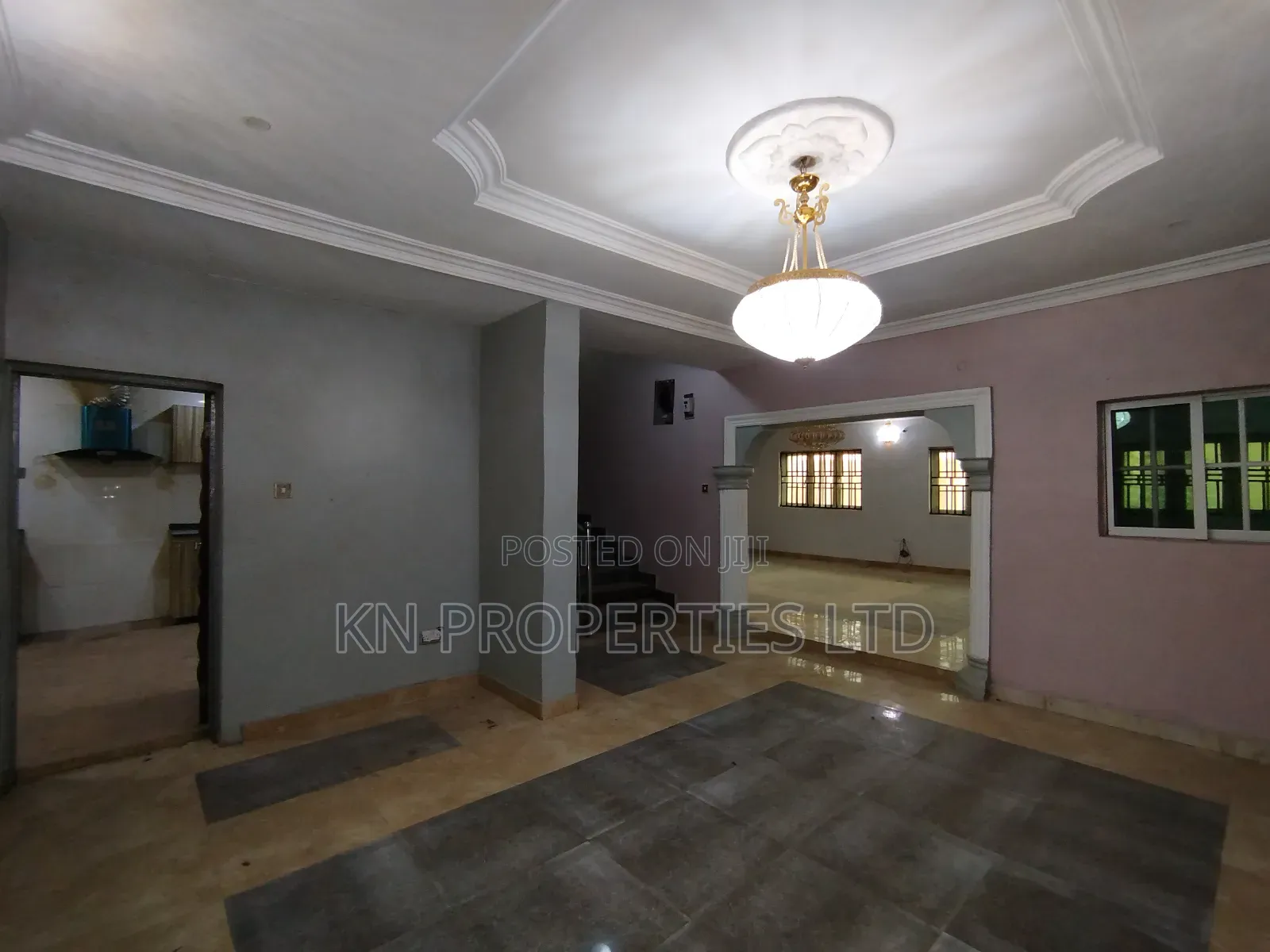 5bdrm Duplex in Apo District for rent in Apo District