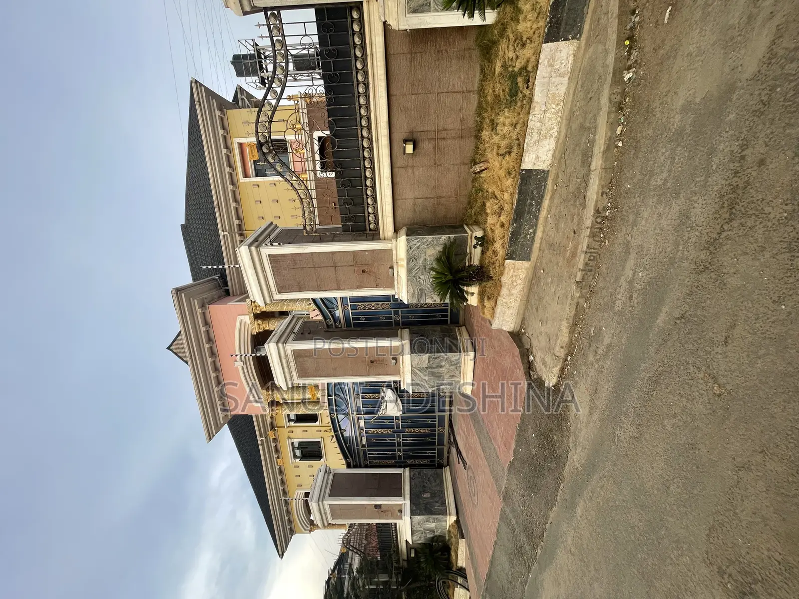 5bdrm Duplex in Kubwa Fo1,Fct Abuja for sale in Kubwa