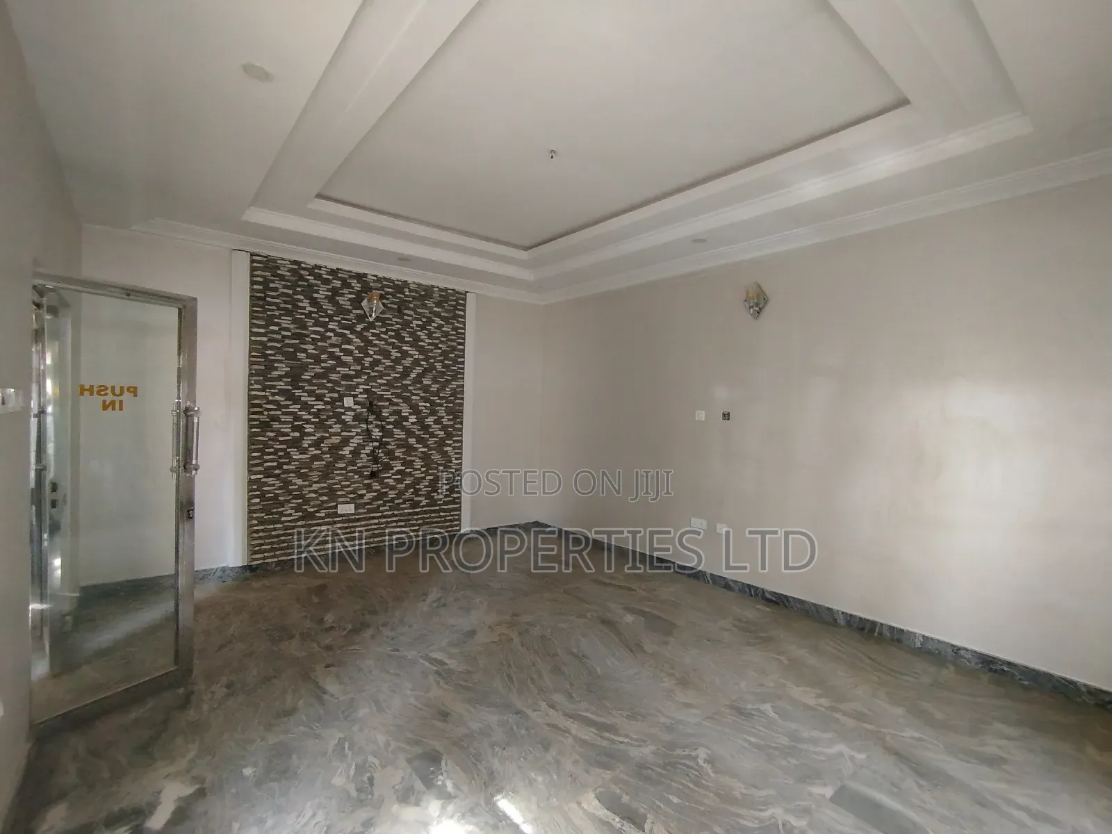 5bdrm Duplex in Apo District for rent in Apo District