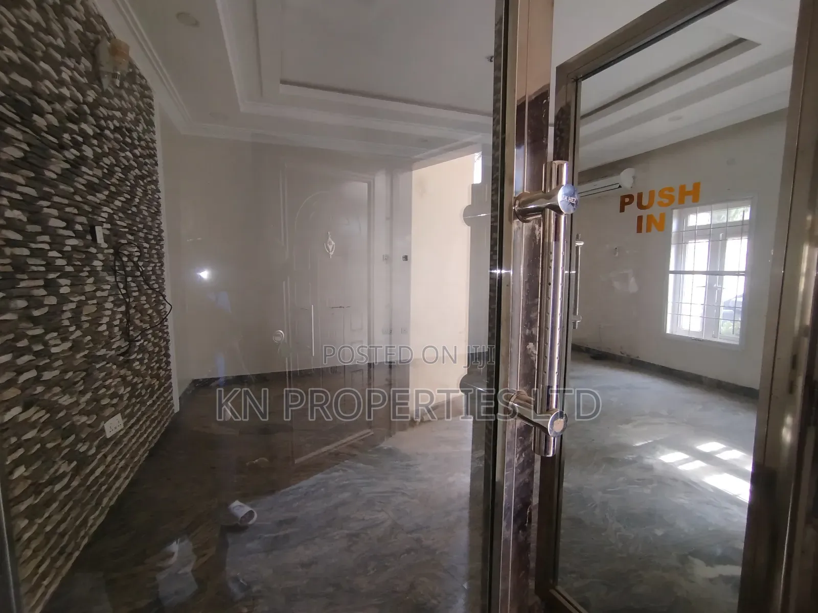 5bdrm Duplex in Apo District for rent in Apo District
