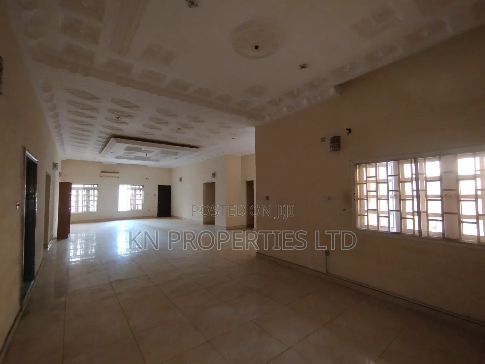 3bdrm Block of Flats in Apo District for rent in Apo District