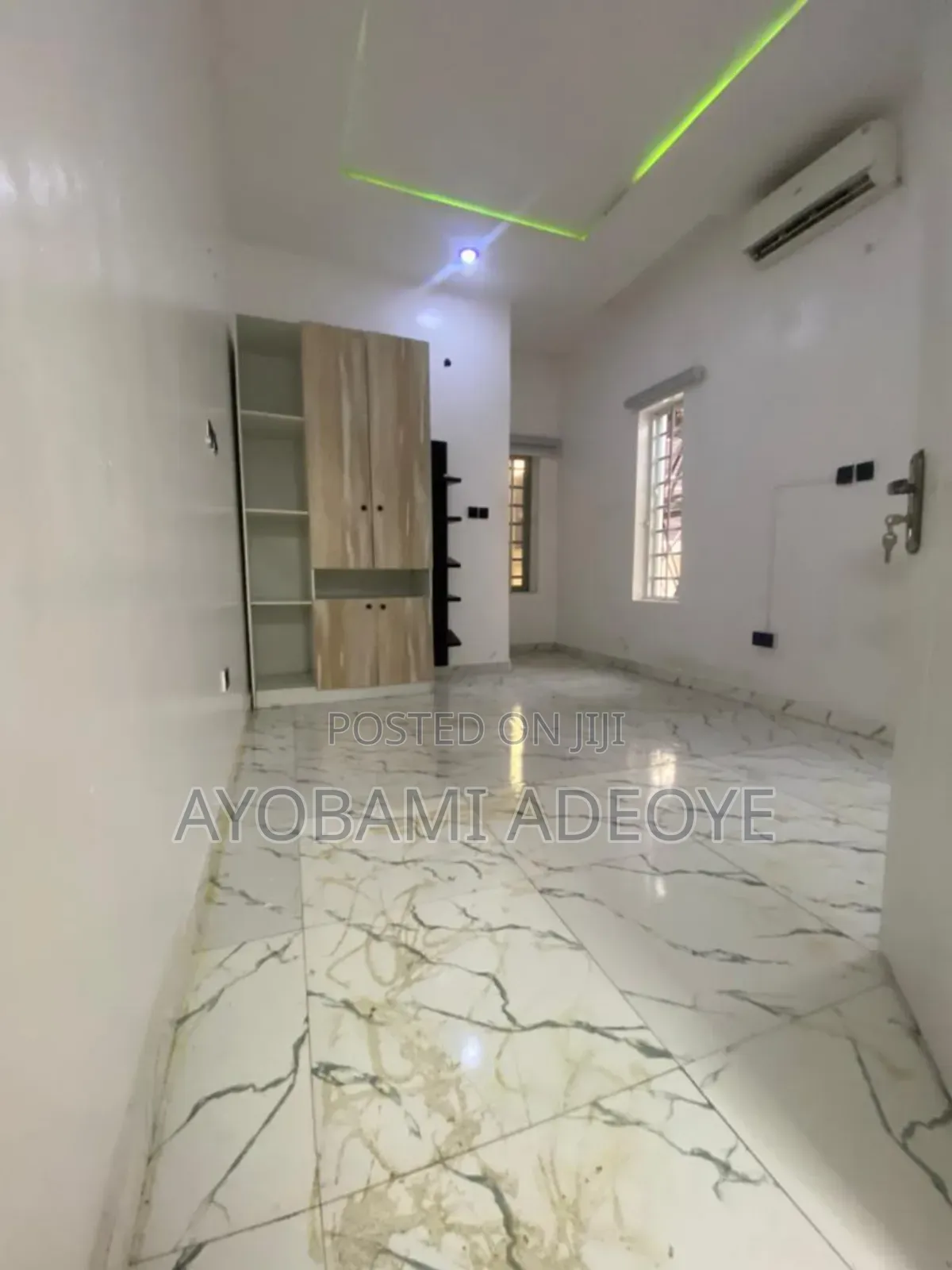 Mini Flat in Cheyview Estate, Chevron for rent in Chevron
