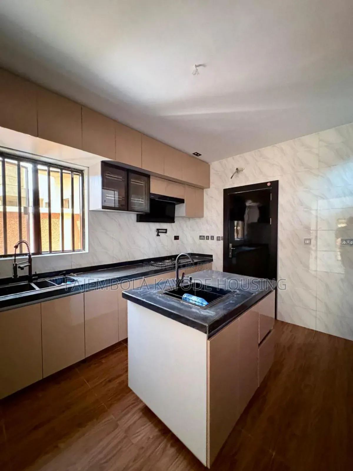 4bdrm Duplex in Carlton Gate Estate, Ibadan for sale in Ibadan
