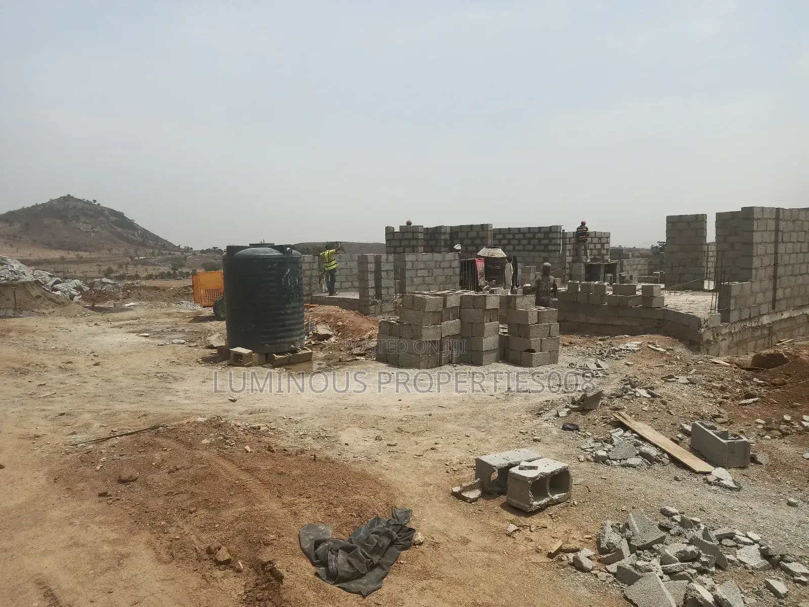 Estate Land Asokoro Extension by Tinubu Barracks. (Drekford Ltd) in Asokoro