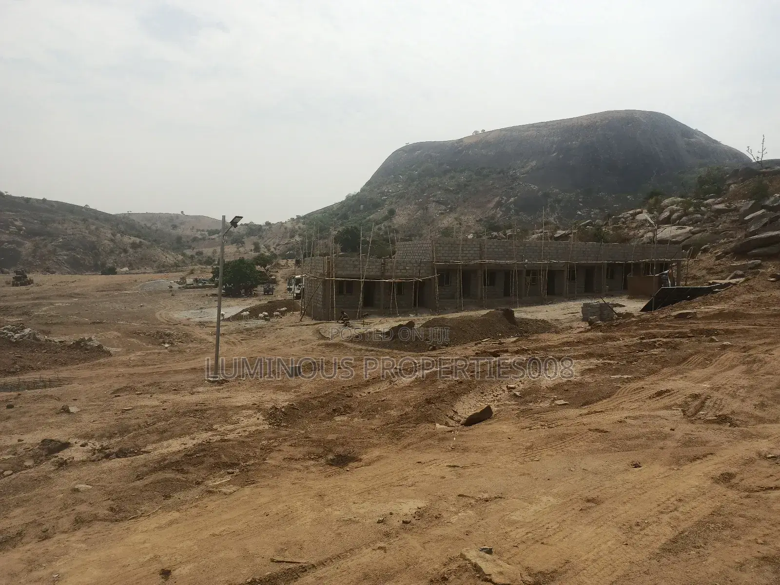 Estate Land Asokoro Extension by Tinubu Barracks. (Drekford Ltd) in Asokoro