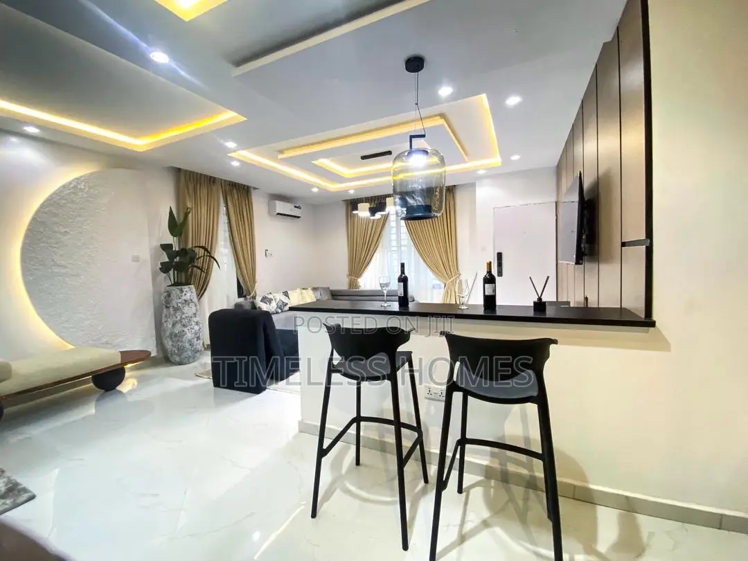 Fresh, Sleek and Luxury 2bedroom Lekki Conservation in Lekki
