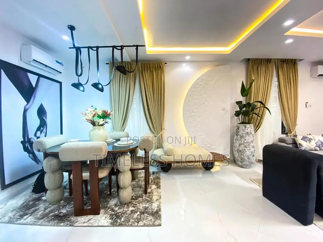 Fresh, Sleek and Luxury 2bedroom Lekki Conservation in Lekki