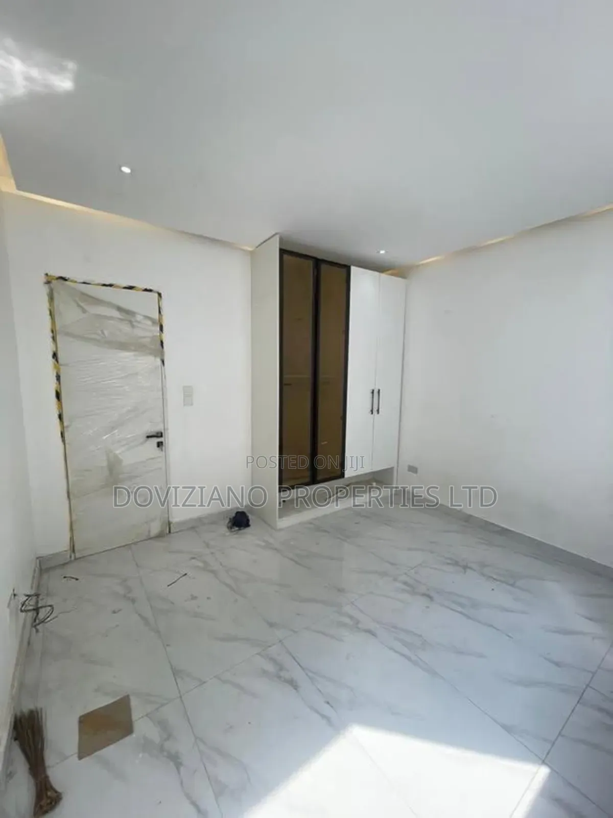 2bdrm Apartment in Lekki Phase 1 for sale in Lekki Phase 1