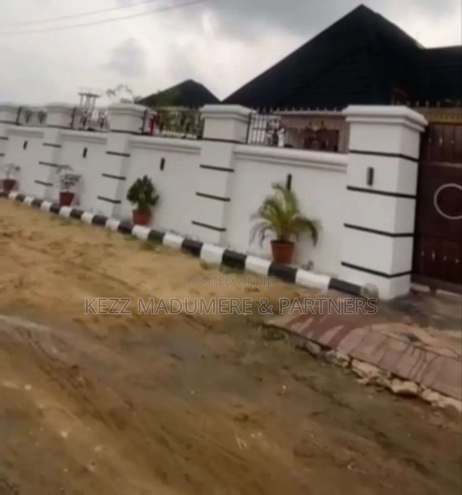4bdrm Bungalow in Amechi Primary for sale in Rumuosi