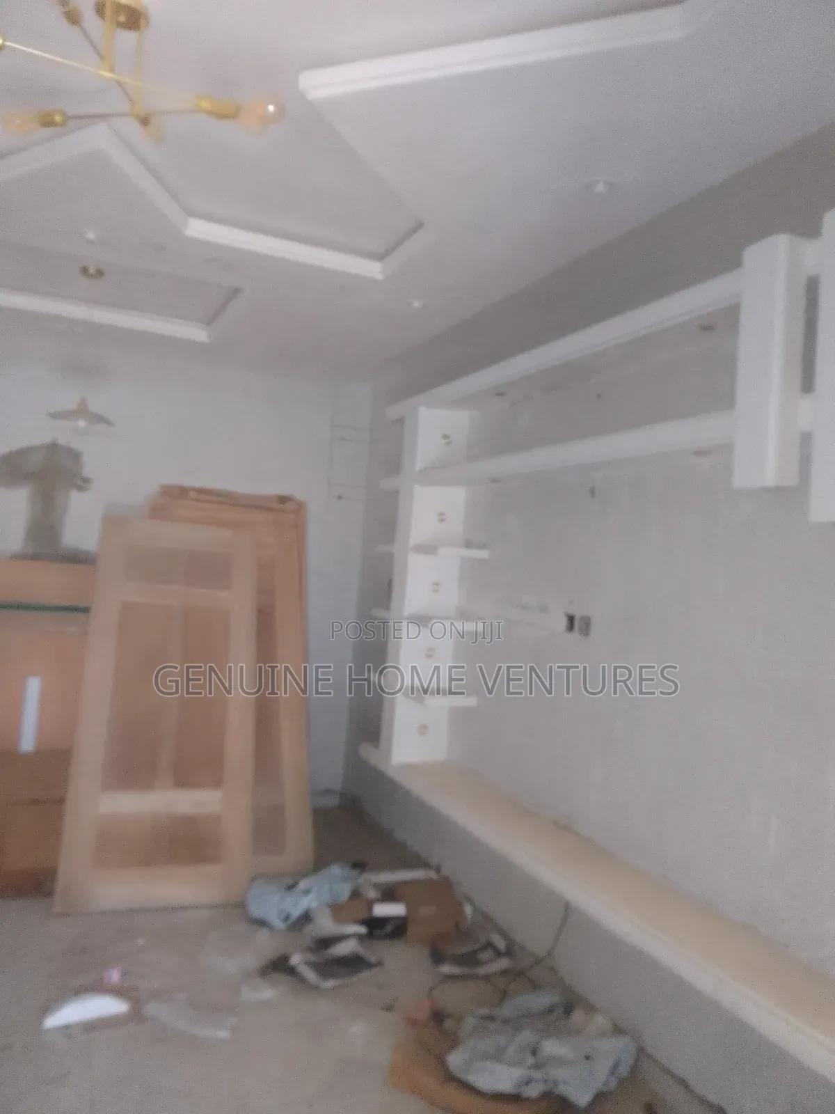 Mini Flat in Agric for rent in Agric