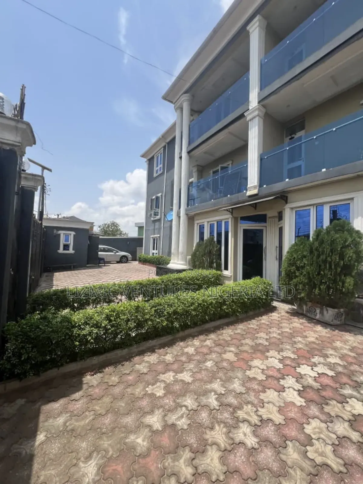 Furnished 3bdrm Apartment in Ikeja for rent in Ikeja