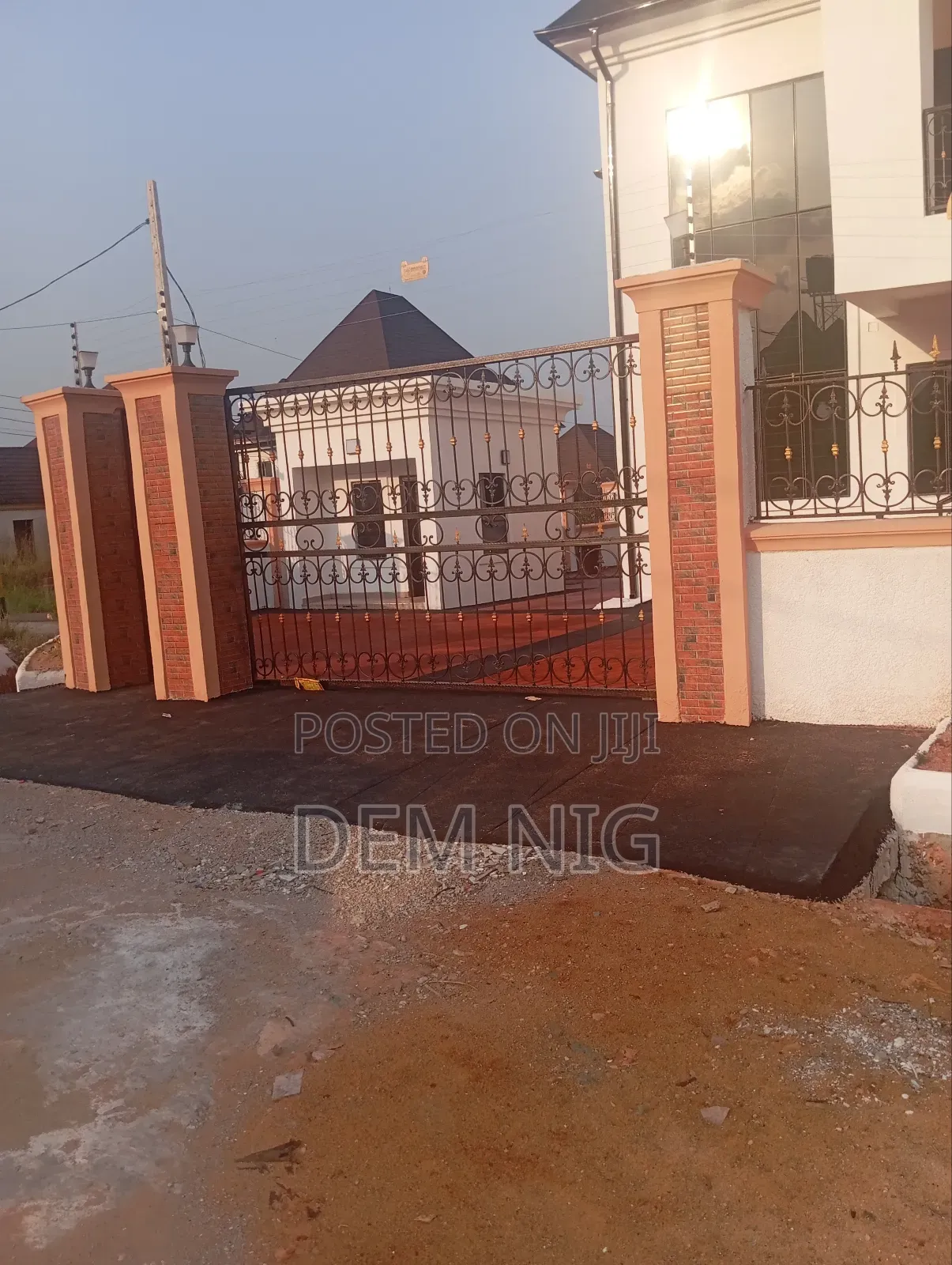 Furnished 5bdrm Duplex in Awka for sale in Awka