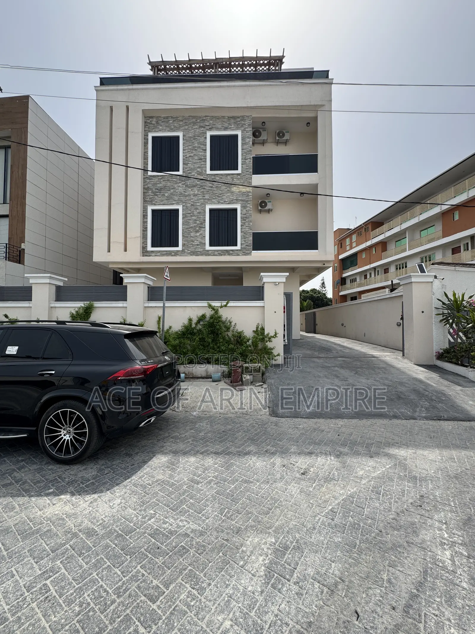 6bdrm Duplex in Lekki Phase 1 for sale in Lekki Phase 1