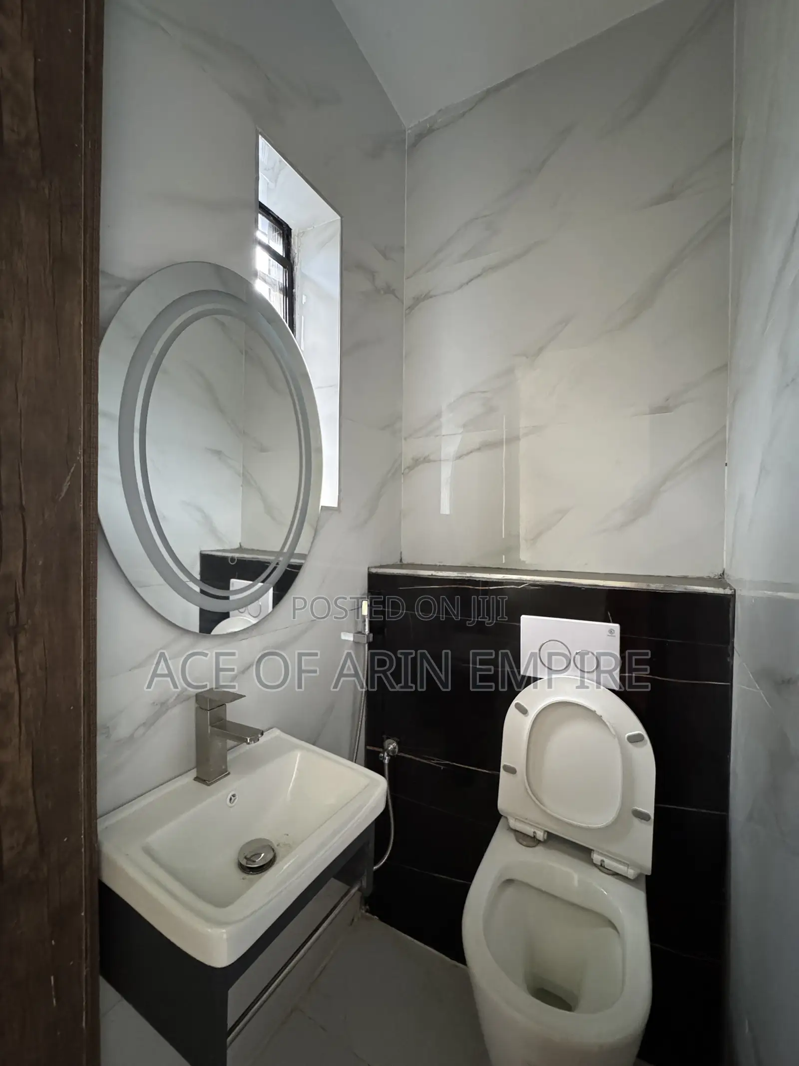 3bdrm Apartment in Lekki Phase 1 for sale in Lekki Phase 1
