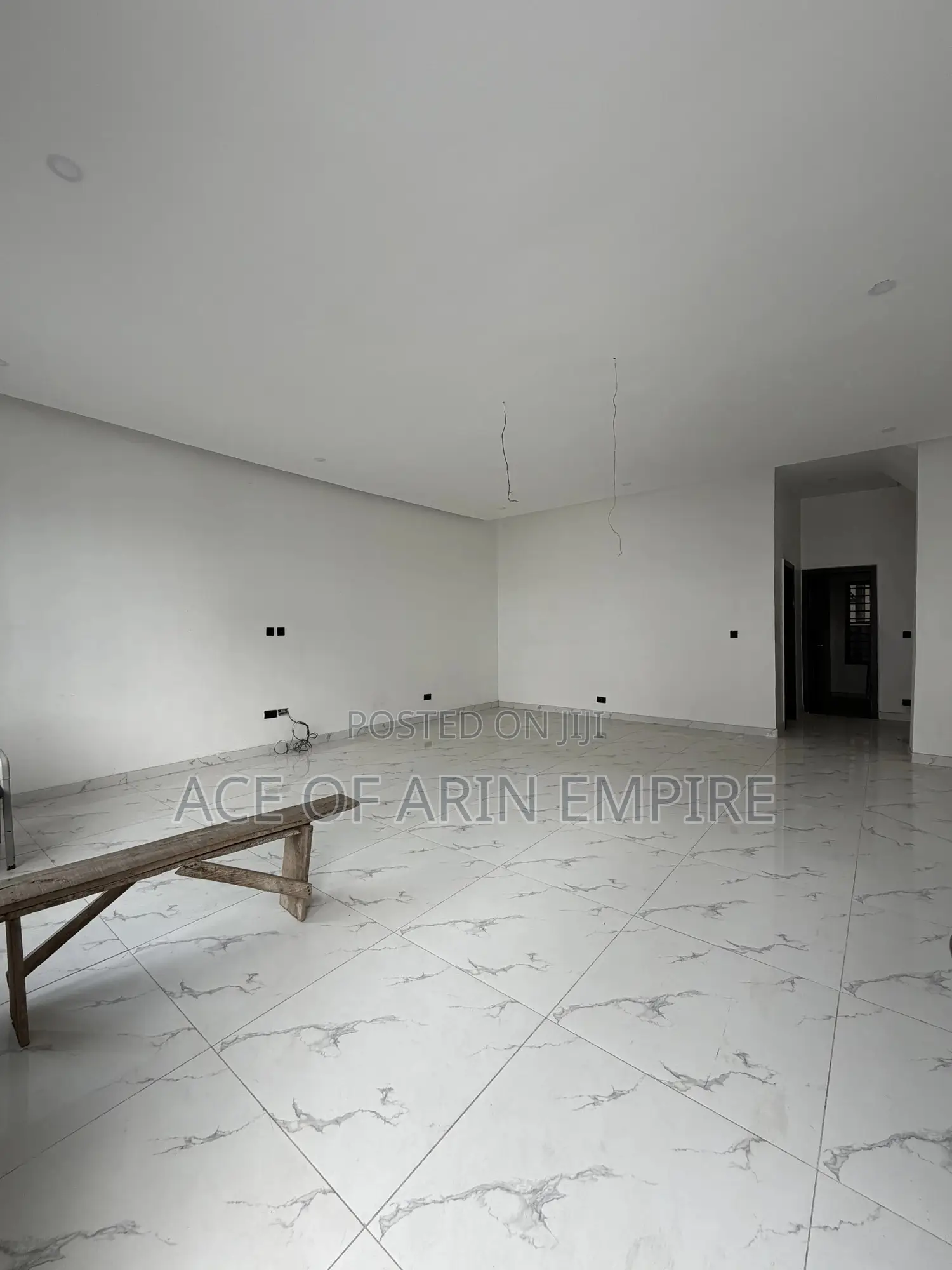 5bdrm Duplex in Vgc for sale in VGC / Ajah