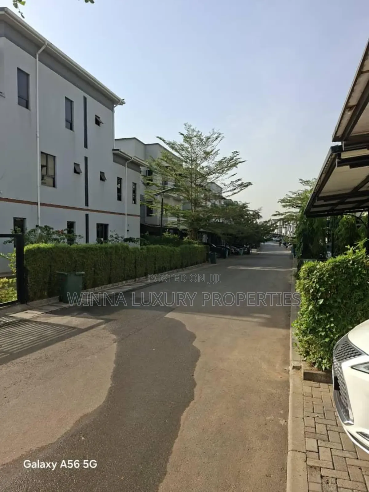 4bdrm Duplex in Life Camp Main for sale in Life Camp