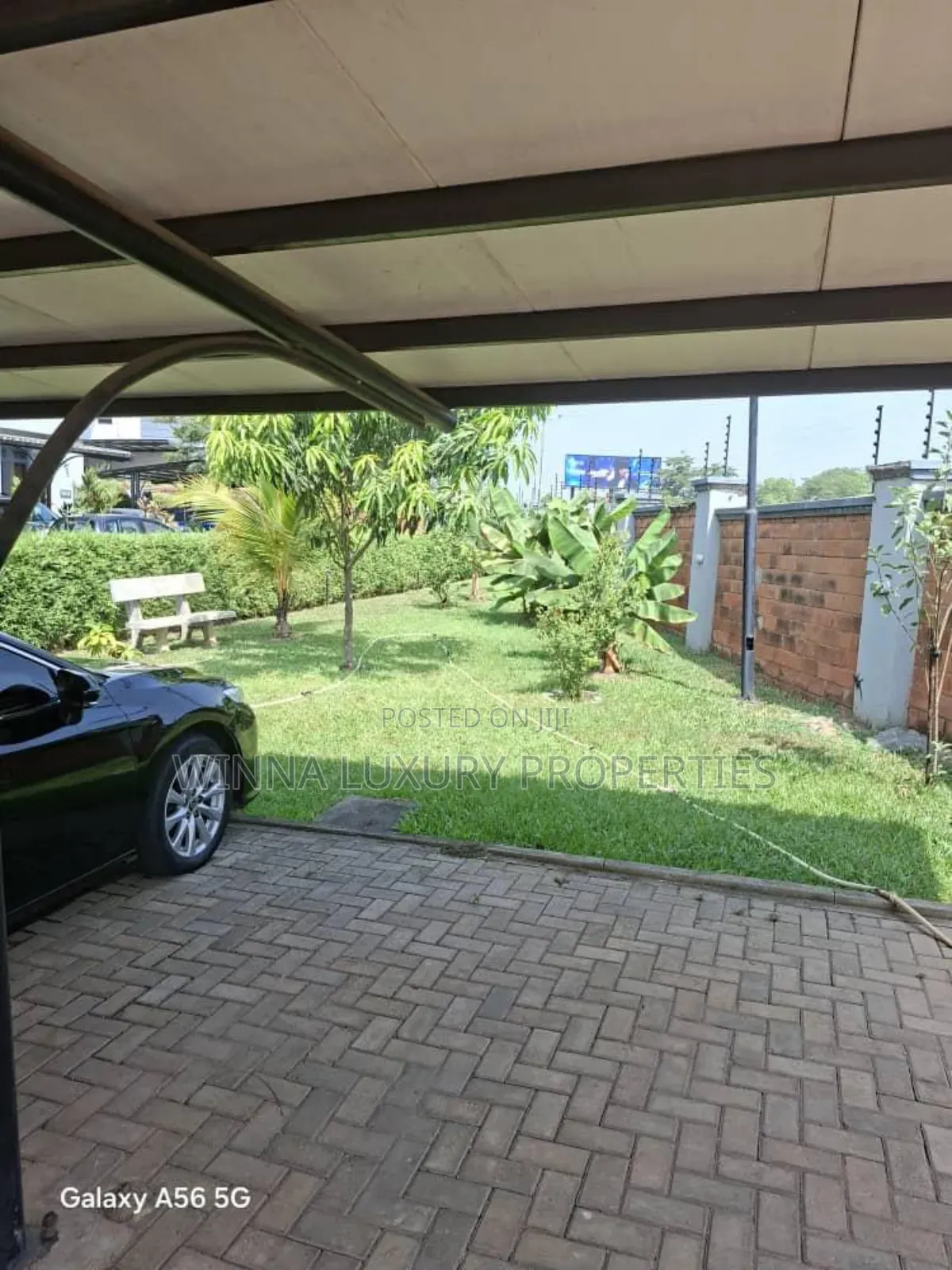 4bdrm Duplex in Life Camp Main for sale in Life Camp