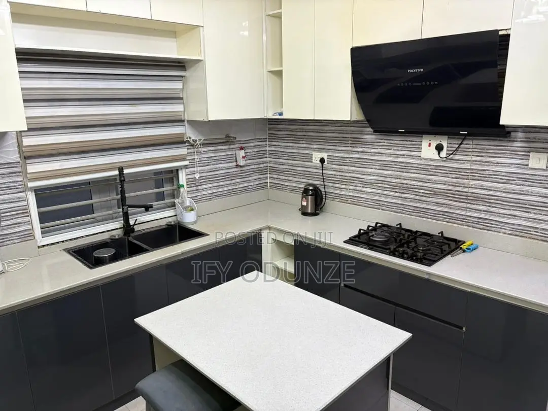 Furnished 4bdrm Apartment in Jahi for rent in Jahi