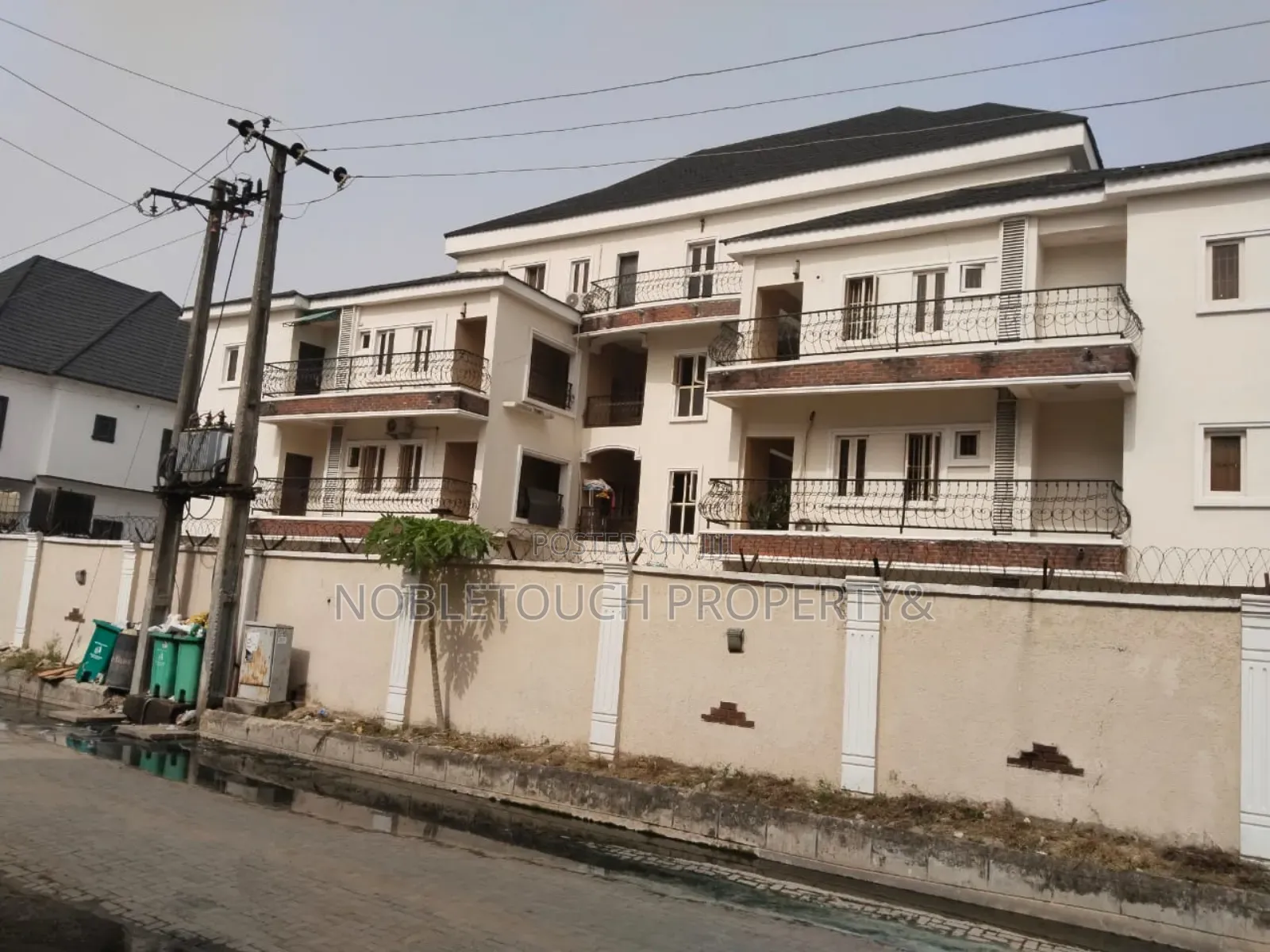 2bdrm Block of Flats in Lekki Lagos Nigeria, Osapa london for sale in Osapa london