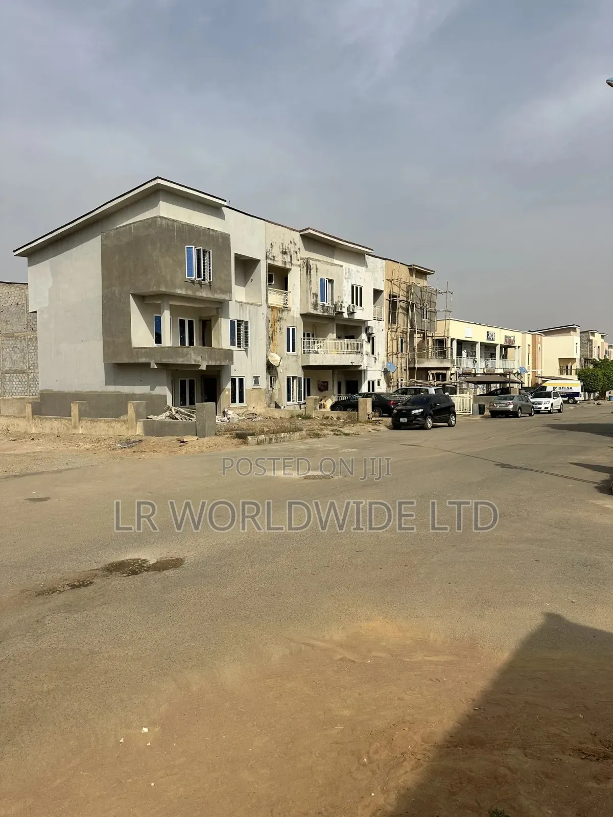 Furnished 4bdrm Townhouse/Terrace in Lugbe District for Sale in Lugbe District